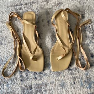 ZARA Lace Up Kitten Heel Sandal